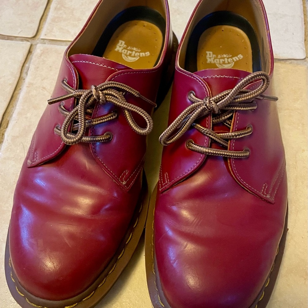 Dr. Martens Burgundy Leather 1461 MADE IN ENGLAND